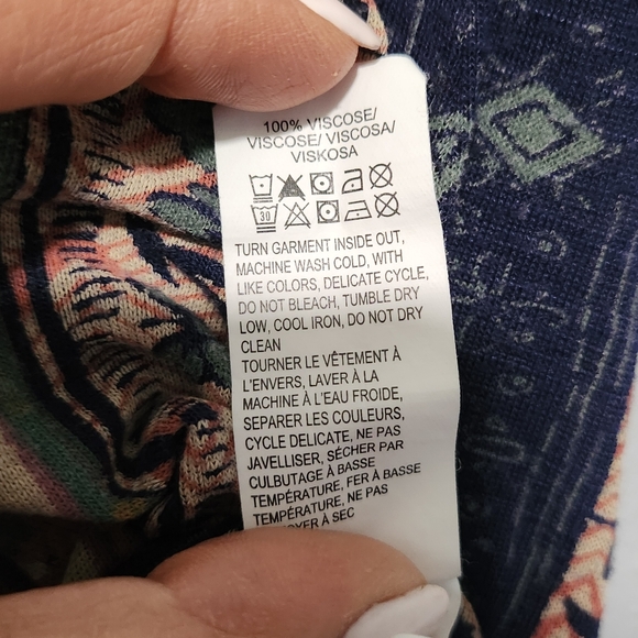 LUCKY BRAND Y2K Bohemian Indian Tapestey Indigo Short Sleeve Top Size Large - Picture 10 of 13
